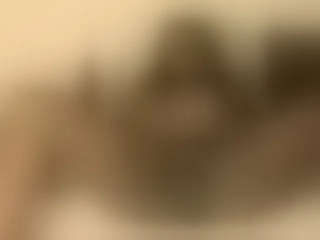 Live sex webcam photo for Lucypalmax #292583194