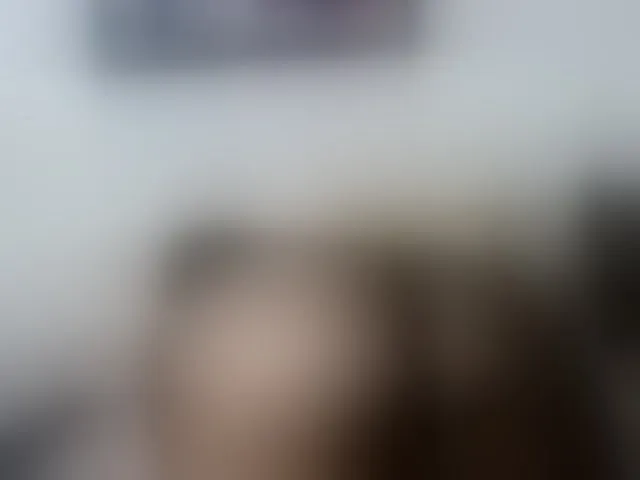 Live sex webcam photo for Lucypalmax #294123628