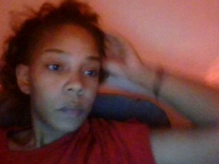 Live sex webcam photo for Luicy #206692219