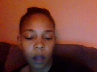 Live sex webcam photo for Luicy #208345811