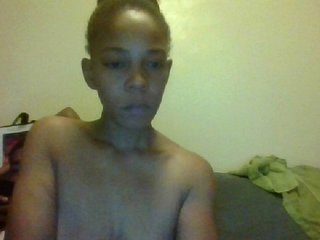 Live sex webcam photo for Luicy #228896872