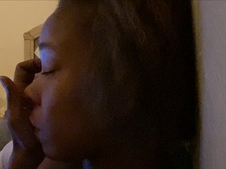 Live sex webcam photo for Luicy #233430616