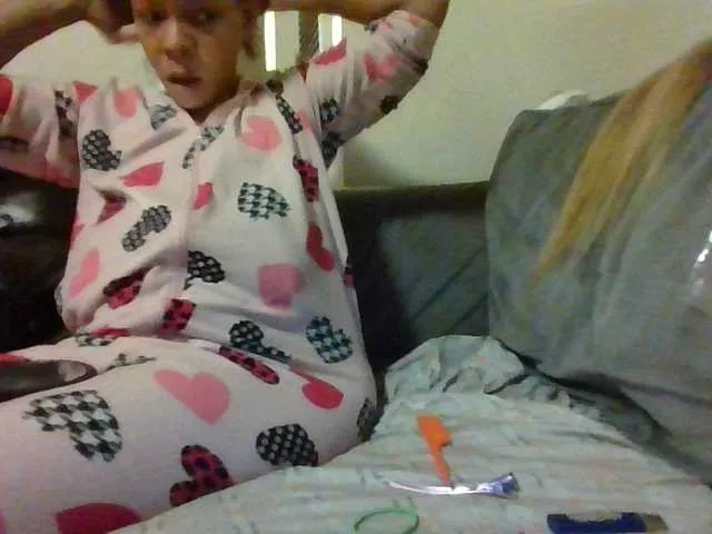 Live sex webcam photo for Luicy #271771403