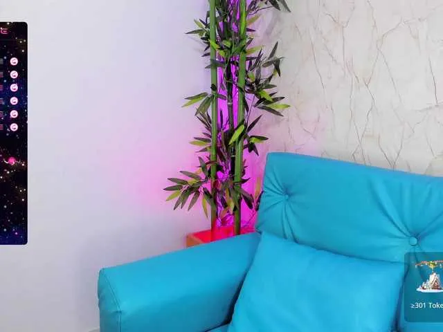 Live sex webcam photo for Luisa-Martinez #277073635