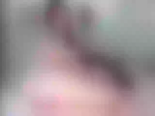 Live sex webcam photo for LuisaBrown1 #274198083