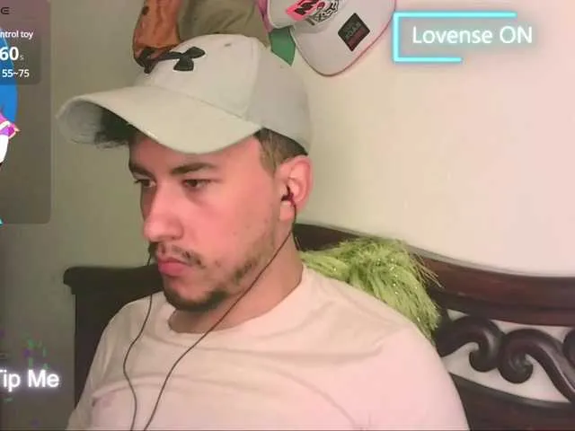 Live sex webcam photo for LuisyDenil #291440645