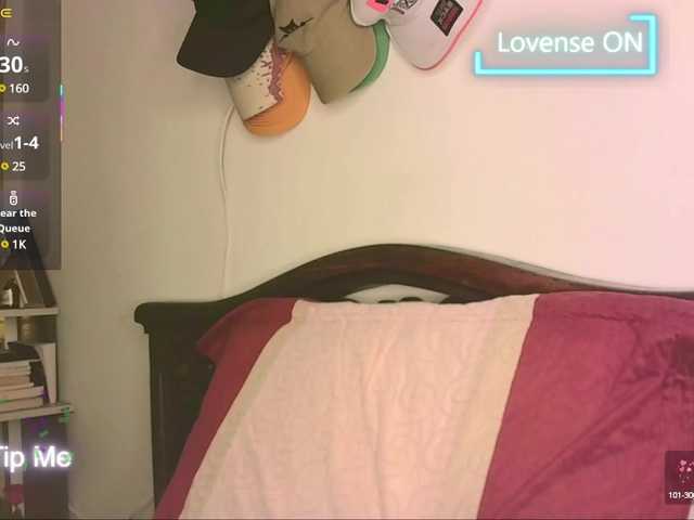 Live sex webcam photo for LuisyDenil #291474764