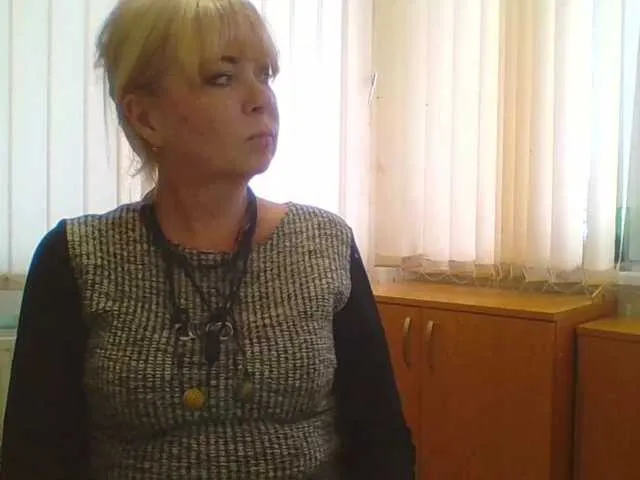 Live sex webcam photo for Luiziana111 #272342904