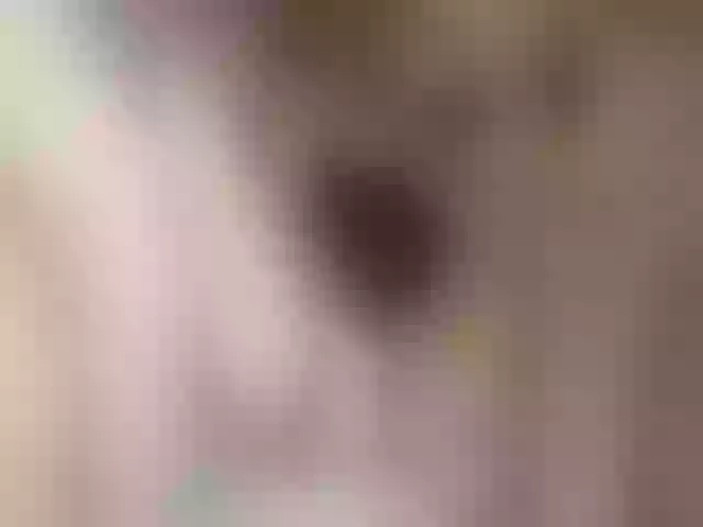 Live sex webcam photo for Luiziana111 #272435950