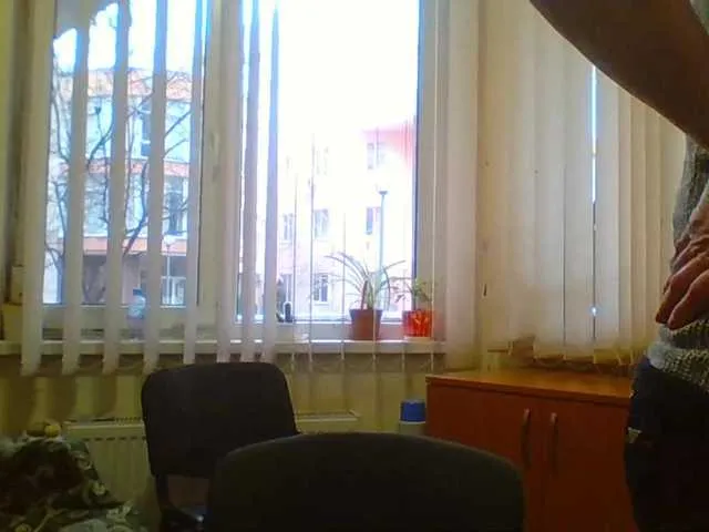 Live sex webcam photo for Luiziana111 #272595666
