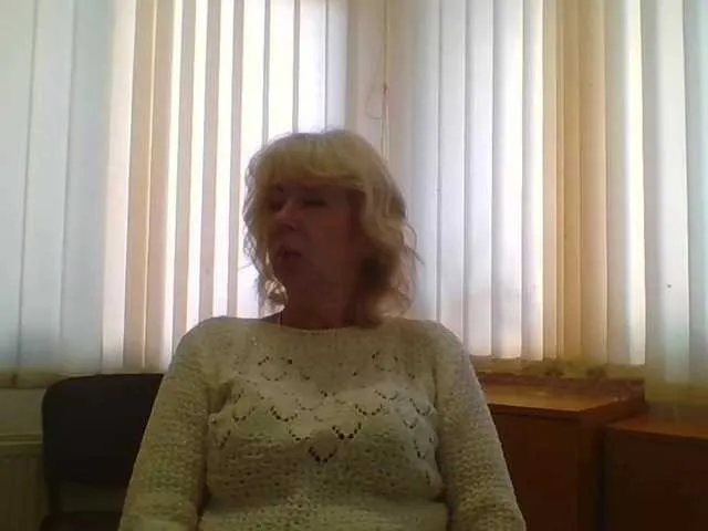 Live sex webcam photo for Luiziana111 #272776713
