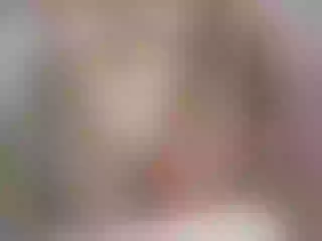 Live sex webcam photo for Luiziana111 #273573320