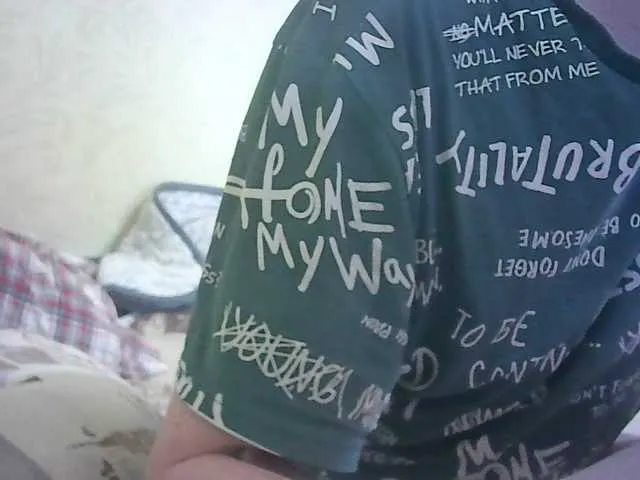 Live sex webcam photo for Luka-Davidov #290845220