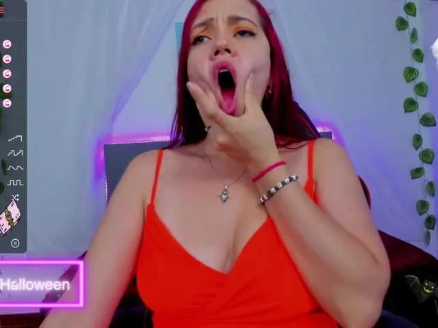 Live sex webcam photo for Lulu69-sc #276595948