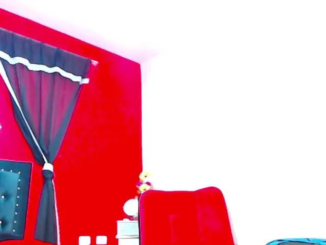 Live sex webcam photo for Luna-sexx #273604990