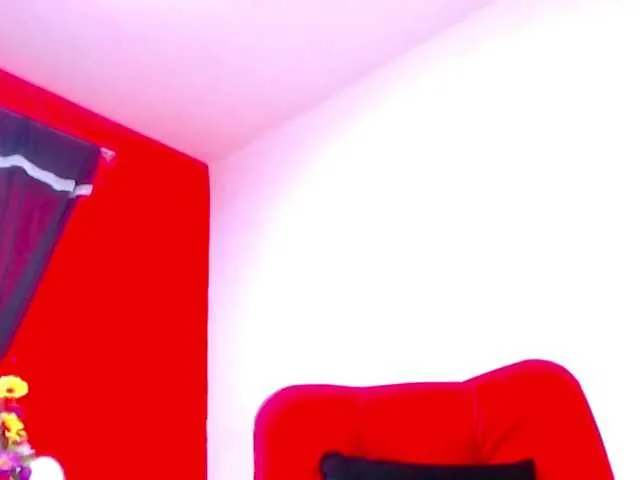 Live sex webcam photo for Luna-sexx #273826961