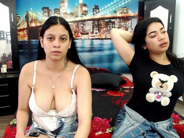 Live sex webcam photo for LunaAndMalory #276169456