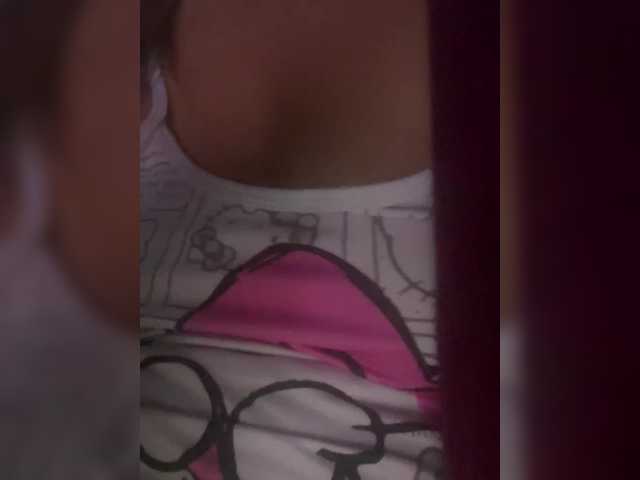 Live sex webcam photo for LunaBiely #290881736