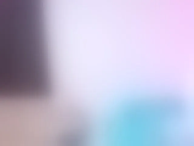 Live sex webcam photo for LunaBiely #292614164