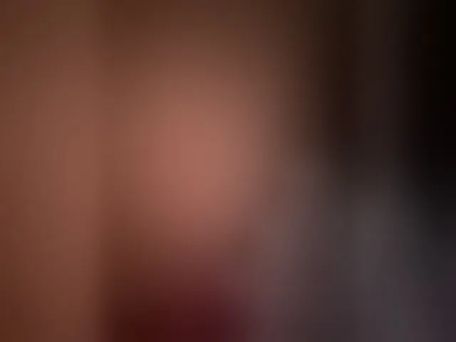 Live sex webcam photo for LunaBiely #292617535