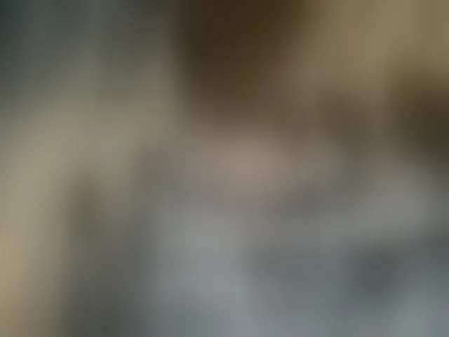 Live sex webcam photo for LunaBiely #292622716