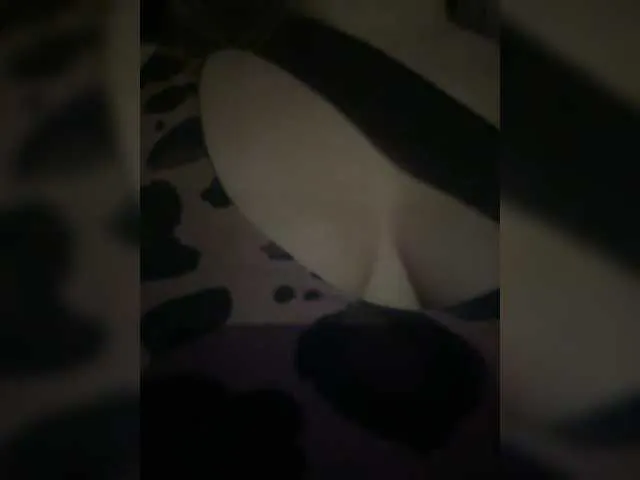 Live sex webcam photo for LunaBiely #293121229