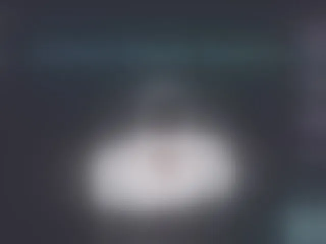 Live sex webcam photo for LunaBiely #293949928