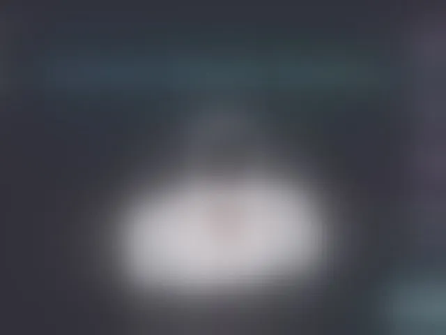 Live sex webcam photo for LunaBiely #294132465