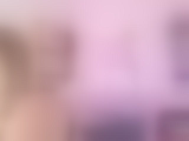 Live sex webcam photo for LunaBiely #294208376