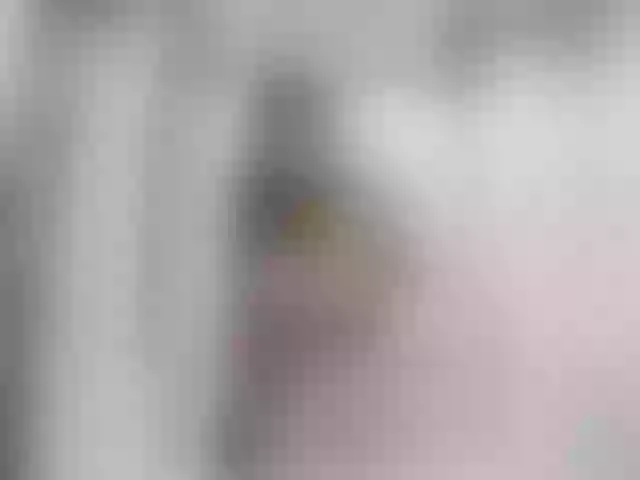 Live sex webcam photo for LunaDesire #292185855
