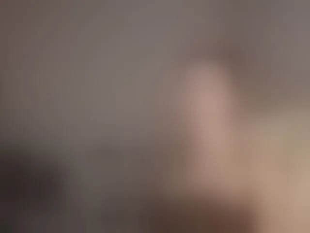 Live sex webcam photo for LunaDesire #292436774