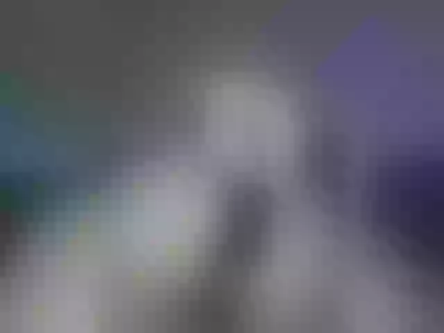 Live sex webcam photo for LunaLu13 #274028484