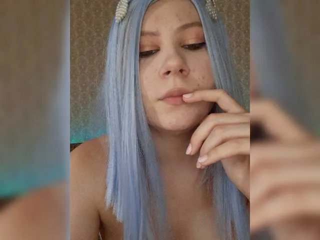 Live sex webcam photo for LunaLu13 #274194754