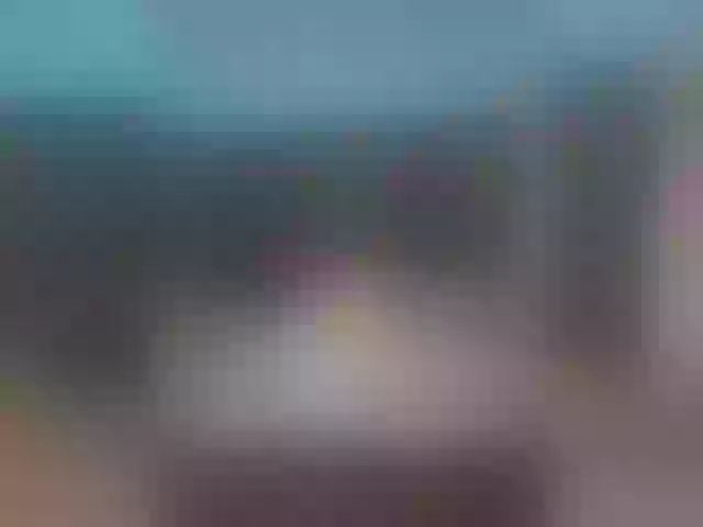 Live sex webcam photo for LunaLu13 #274429911