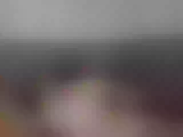 Live sex webcam photo for LunaLu13 #274439582