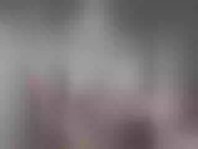 Live sex webcam photo for LunaLu13 #274490289