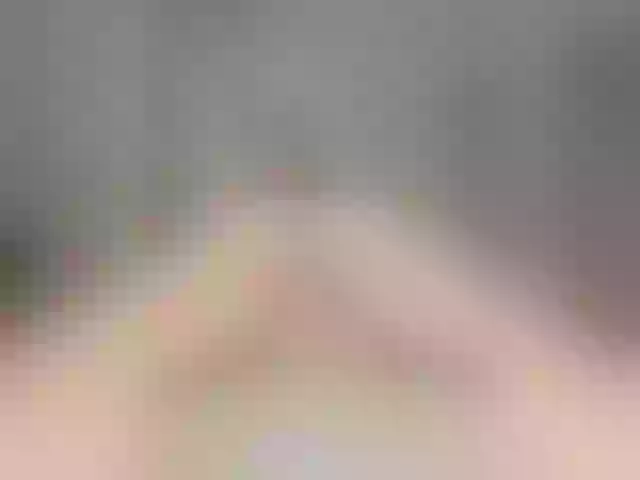 Live sex webcam photo for LunaLu13 #291926618