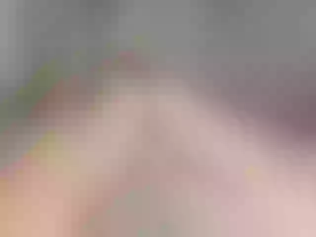 Live sex webcam photo for LunaLu13 #291940932
