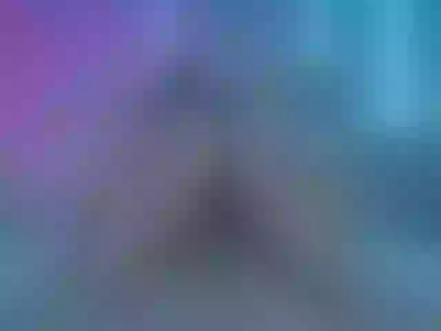 Live sex webcam photo for LunaLu13 #291982866