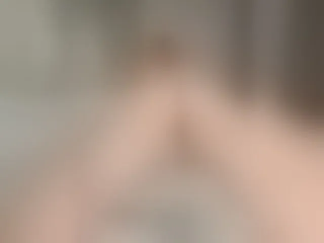 Live sex webcam photo for LunaLu13 #292054304