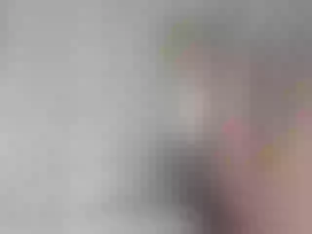 Live sex webcam photo for LunaLu13 #292228687