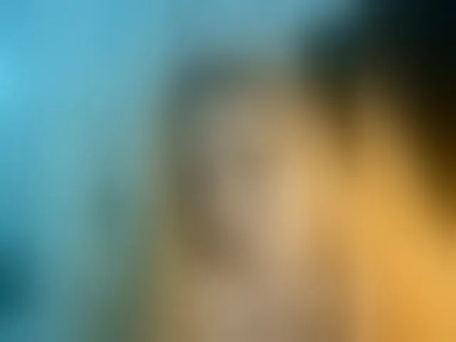 Live sex webcam photo for LunaLu13 #293769183