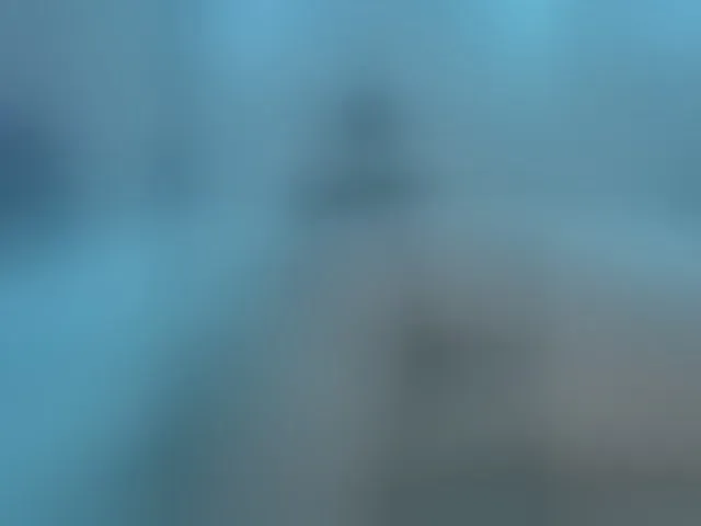 Live sex webcam photo for LunaLu13 #293886193