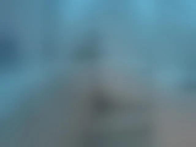 Live sex webcam photo for LunaLu13 #293898652