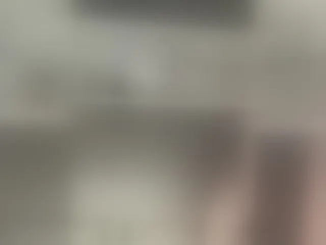 Live sex webcam photo for LunaLu13 #294147678