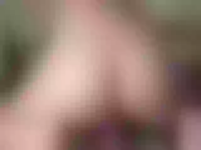Live sex webcam photo for LunaMystyque #290382976
