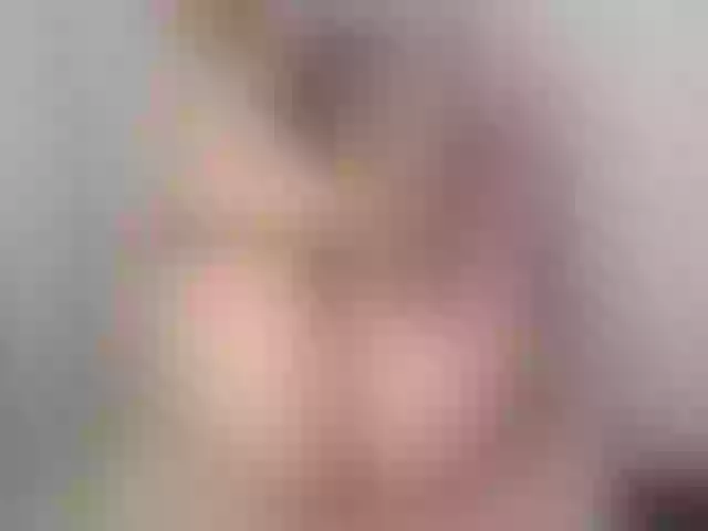 Live sex webcam photo for LunaMystyque #290419100
