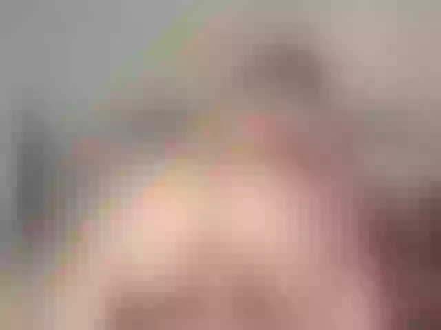 Live sex webcam photo for LunaMystyque #290423721