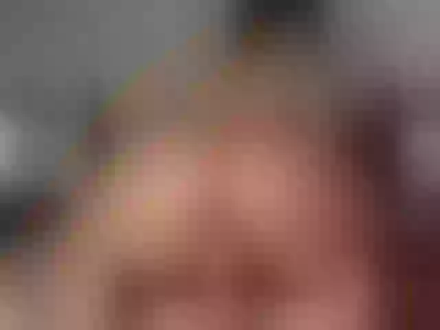 Live sex webcam photo for LunaMystyque #290461402