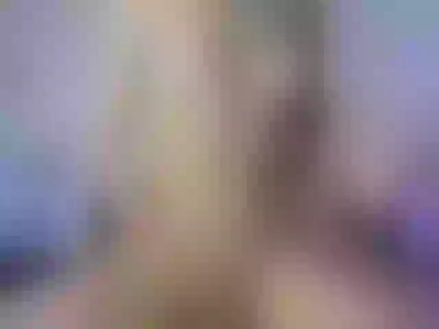Live sex webcam photo for LunaMystyque #290492222